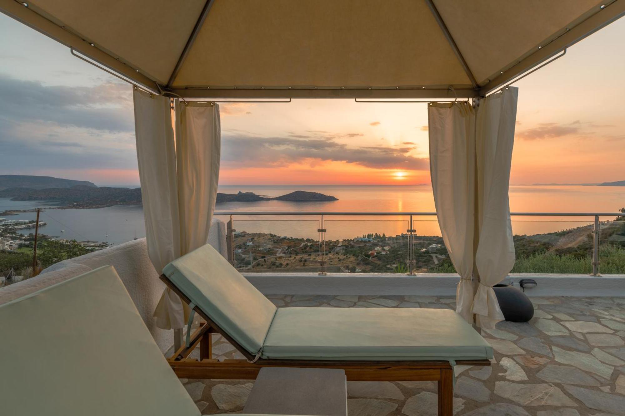 Adrakos Apartments (Adults Only) Элунда Экстерьер фото