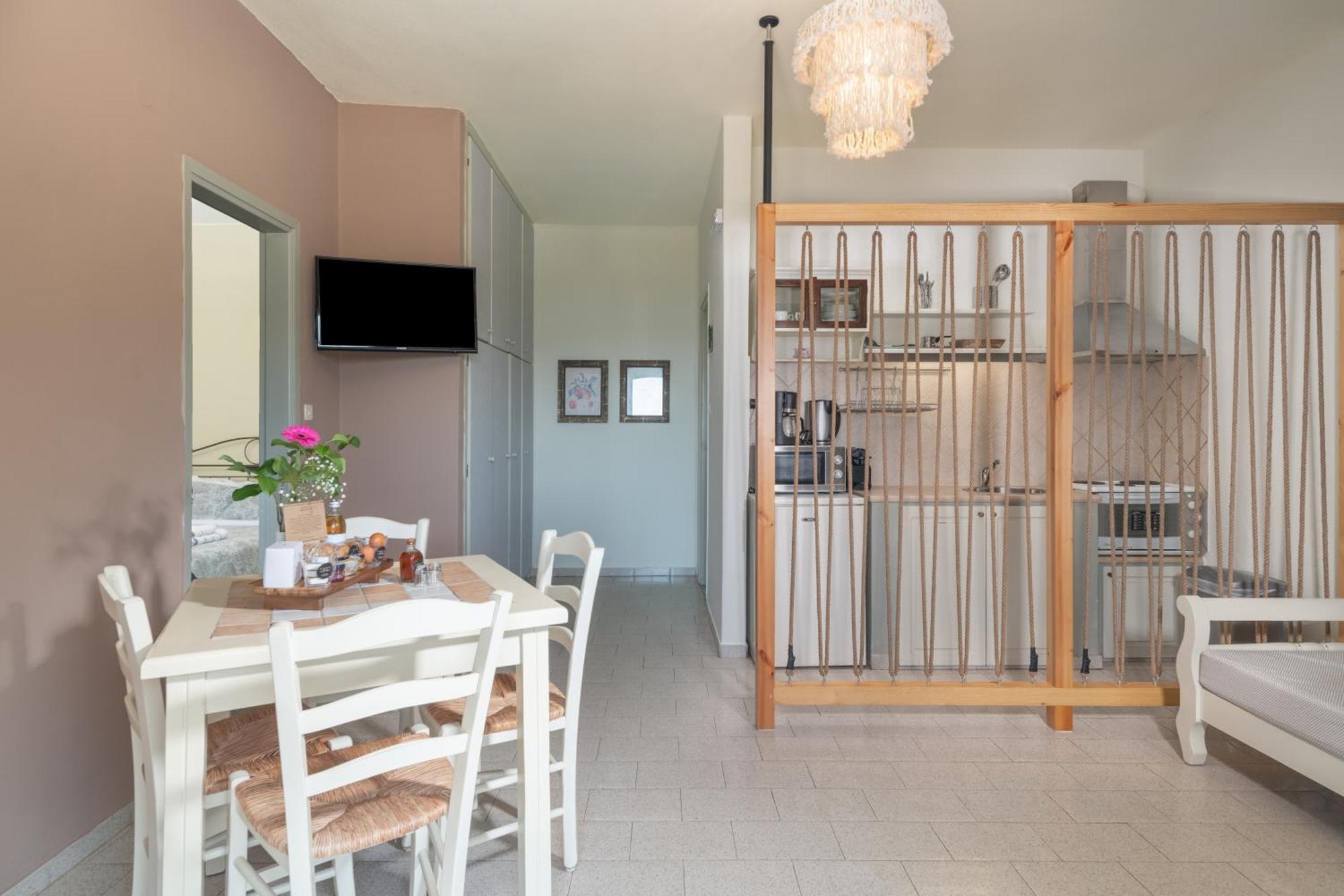 Adrakos Apartments (Adults Only) Элунда Экстерьер фото